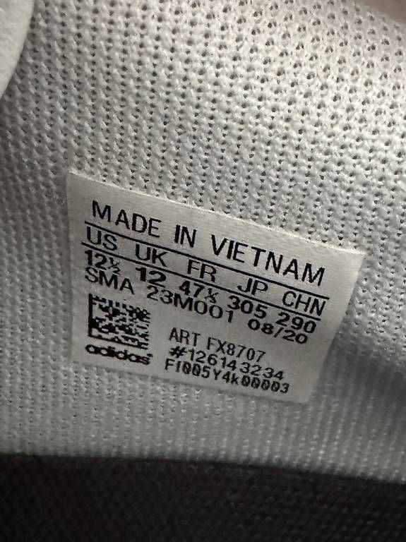 Adidas Scarpe da uomo: Adidas Herren Schuhe 47 1/3 – Usato da Volketswil venduto da IT-Mac 3