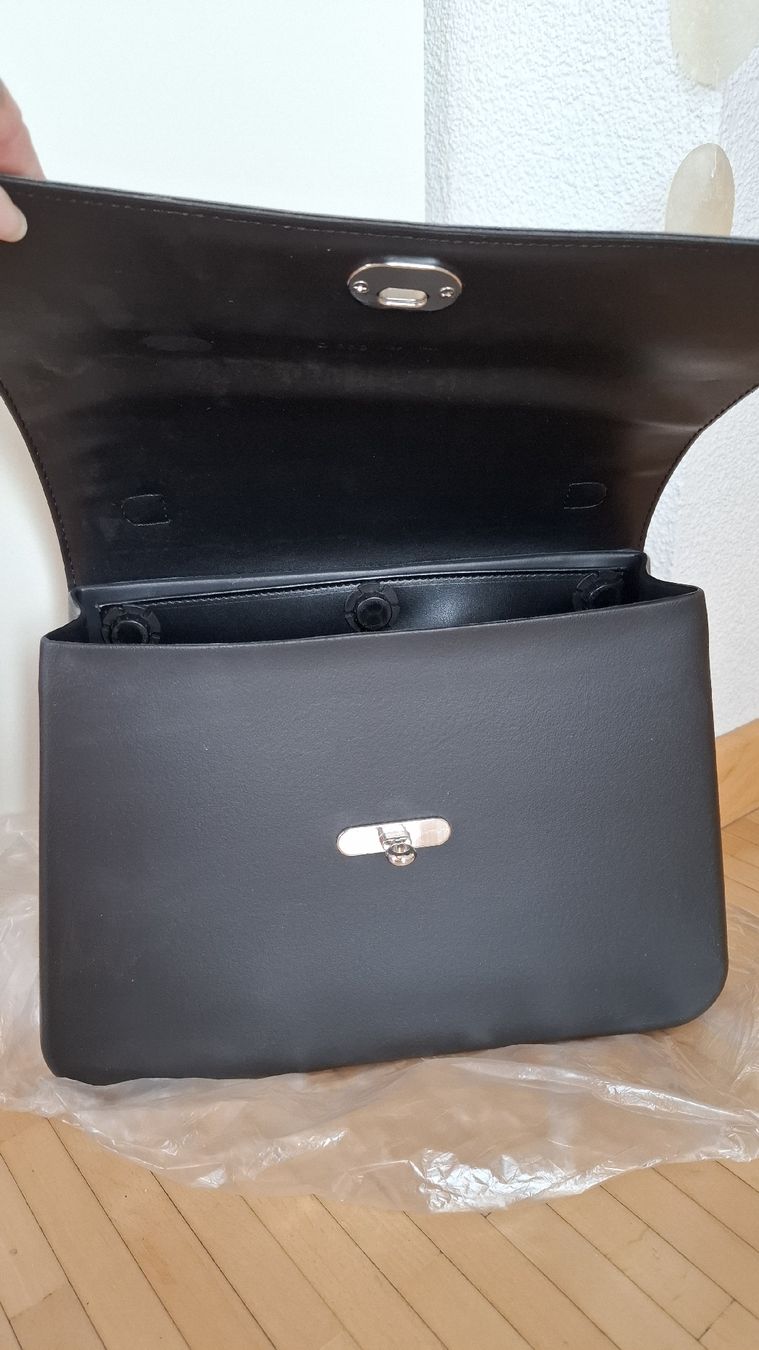 Obag Borse da donna: obag queen – Usato da Schwarzenbach SG venduto da LoveBag 4