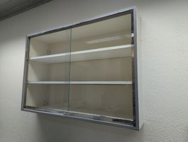 Wandschrank mit Glasschiebetüren, Top Zustand!