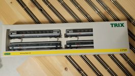 Spur n: SBB-Intercity-Wagen-Set 13709 SBB