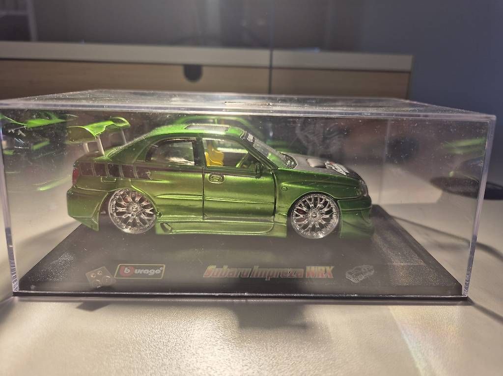 Modellini d'auto: Burago SUBARU IMPREZA WRX – Usato da Echallens venduto da cha_6vnf