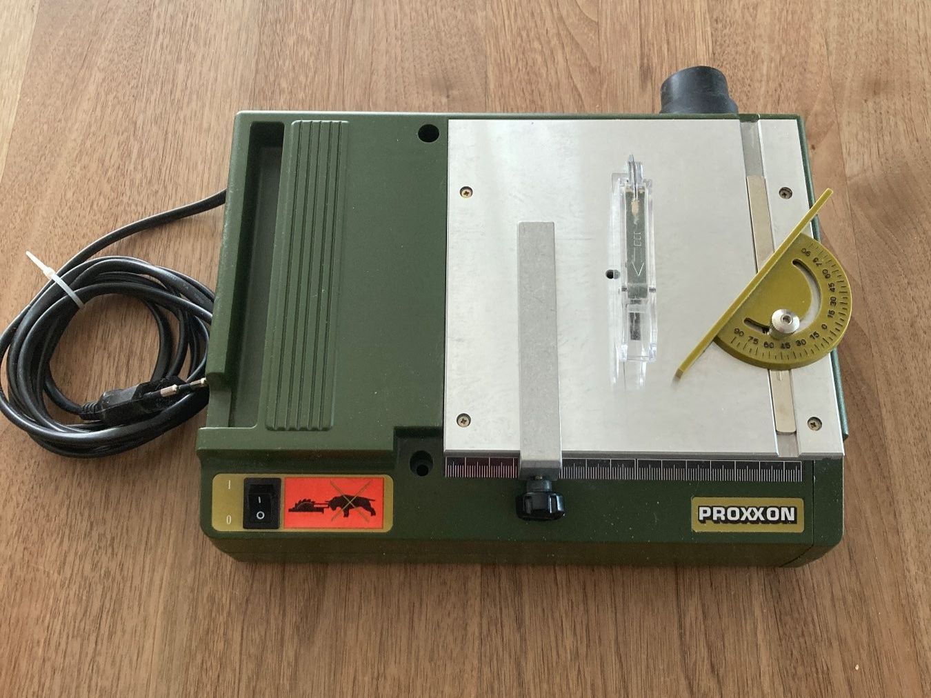 Proxxon Seghe: Proxxon Kreissäge KS230 – Usato da Frauenfeld venduto da eng50