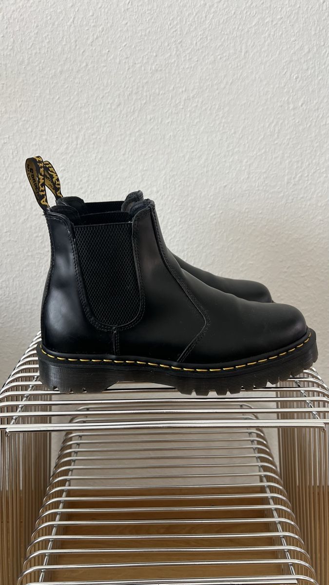 Dr. Martens Scarpe da uomo: Dr. Martens Bex Chelsea Boot – Nuovo (secondo la descrizione) da Zürich venduto da 8047