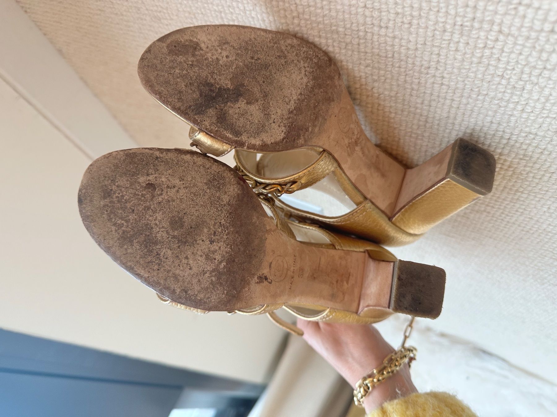Chanel Scarpe da donna: Sandales Chanel dorées, s.36 – Usato da Genève venduto da bisounours23 4