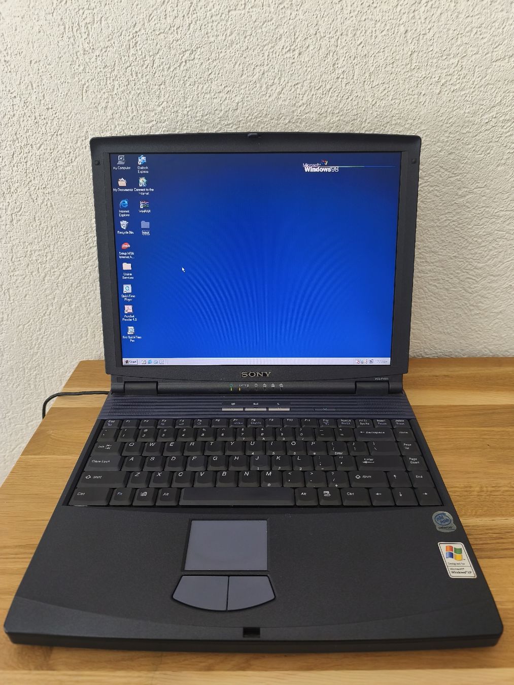 Vaio Notebook: Ordinateur portable SONY PCG-FX950 Windows 98 - retrogaming  – Usato da Conthey venduto da Th3gr4yf0x 1