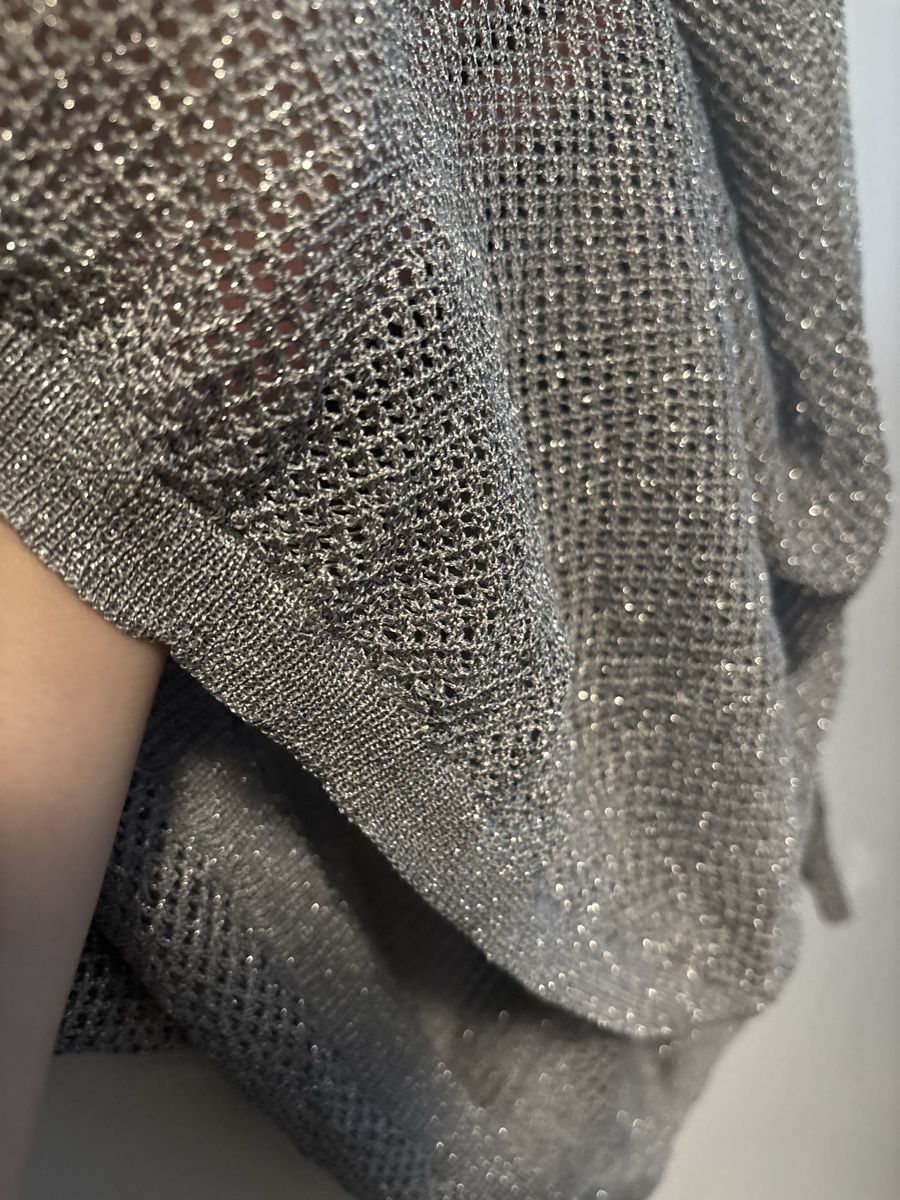 Michael Kors T-shirt: Michael Kors Silber Glitzer Oberteil gehäkelt Pullover Gr XS – Nuovo e nell'imballaggio originale da Winterthur venduto da NatMet11 5