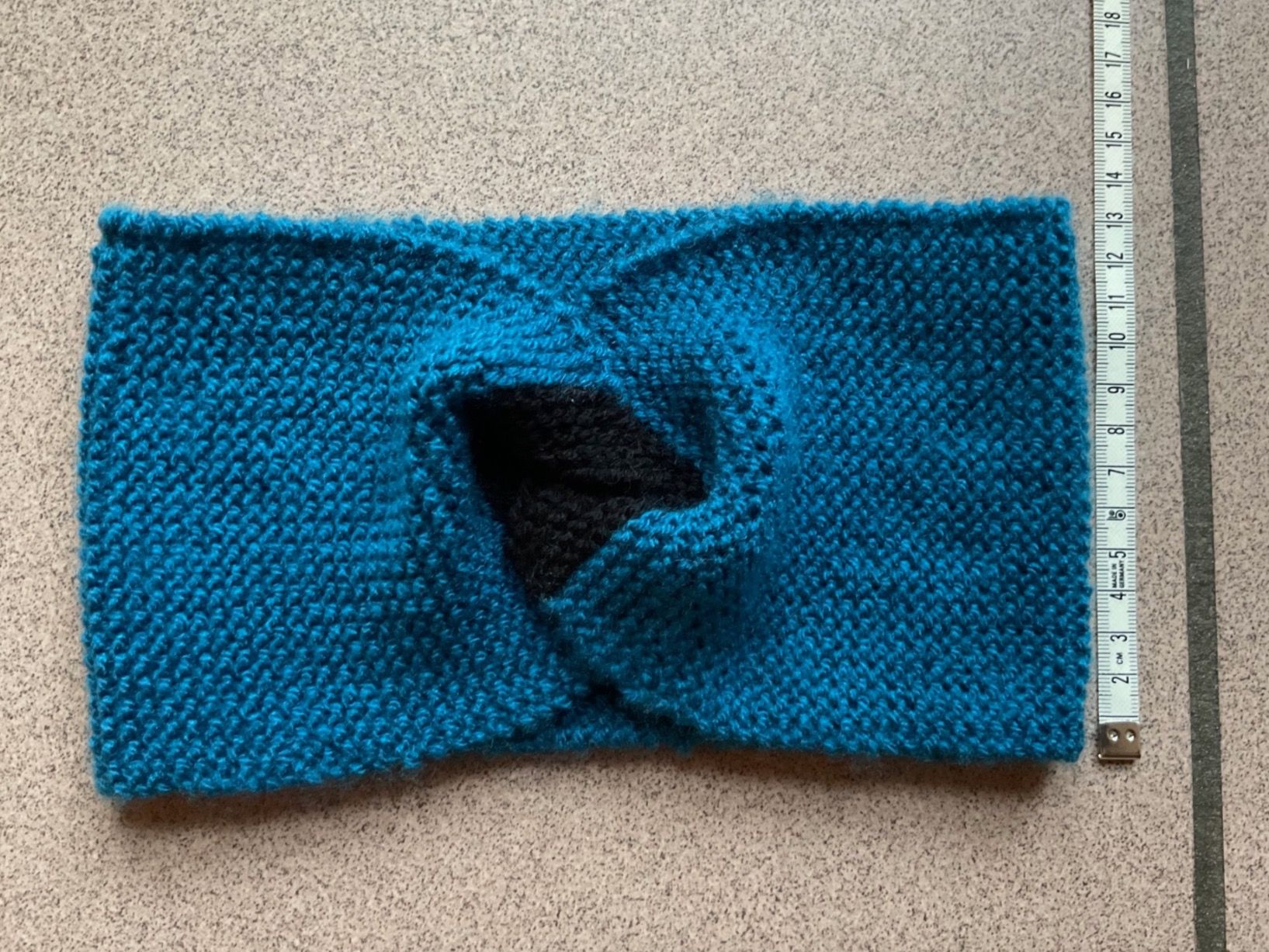 Hüte, Mützen & Caps: Twist-Stirnband; Farbe petrol mit schwarz – Neu (gemäss Beschreibung) aus Krauchthal von Handmade_Hub 4