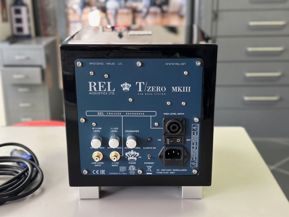 REL T-Zero MKIII High-End Kompakt-Subwoofer Class-D (Gebraucht) in ...