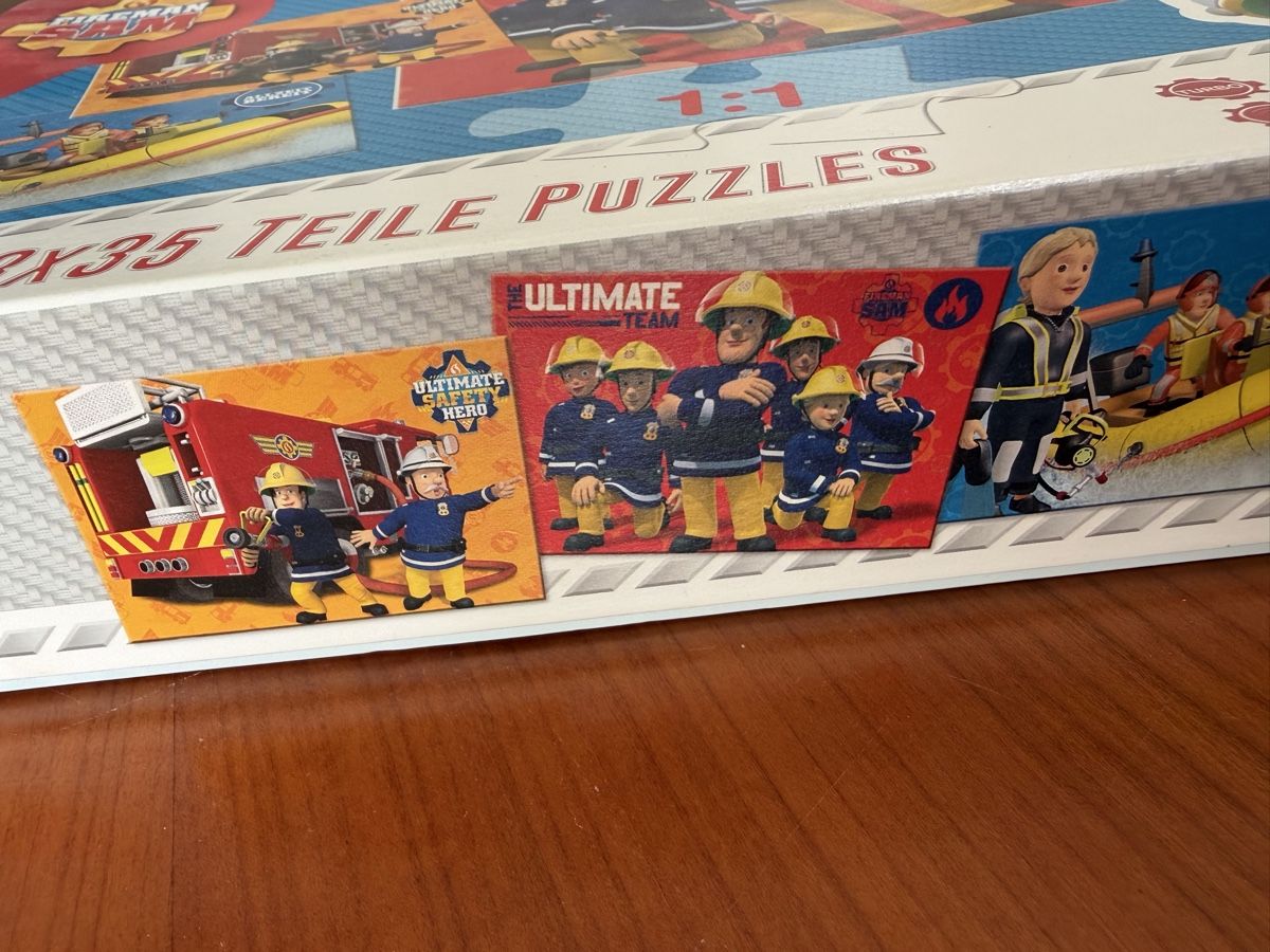 Puzzle: Feuerwehrmann Sam Puzzle Set -3 a 35 Teile – Usato da Zollikerberg venduto da kajschi 1