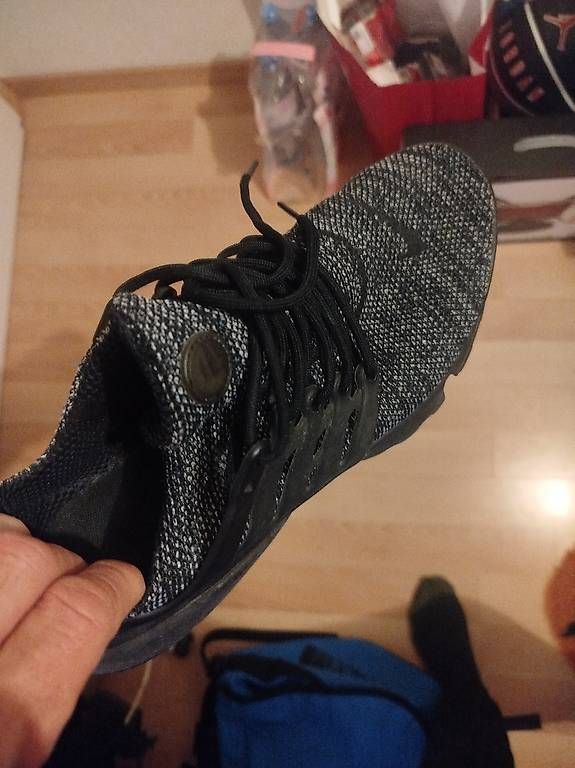 Scarpe da uomo: Nike presto 42.5  – Usato da Frenkendorf venduto da bor_b9cl