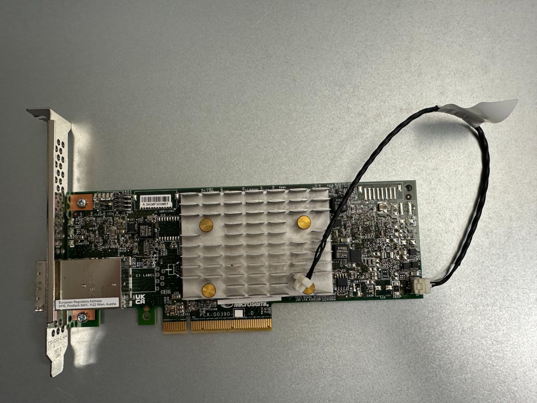 Hewlett Packard Server: HPE Smart Array P408e-p SR Gen10 Controller, SP: 836270-001 – Usato da Münsingen venduto da Hanibal26