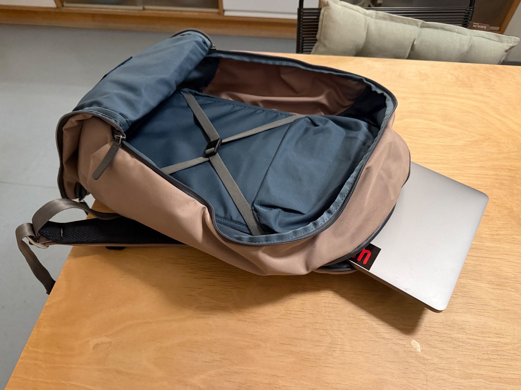 Bellroy Zaini: Transit Workpack Pro 22L – Usato da Aesch BL venduto da Hirschhorn 3