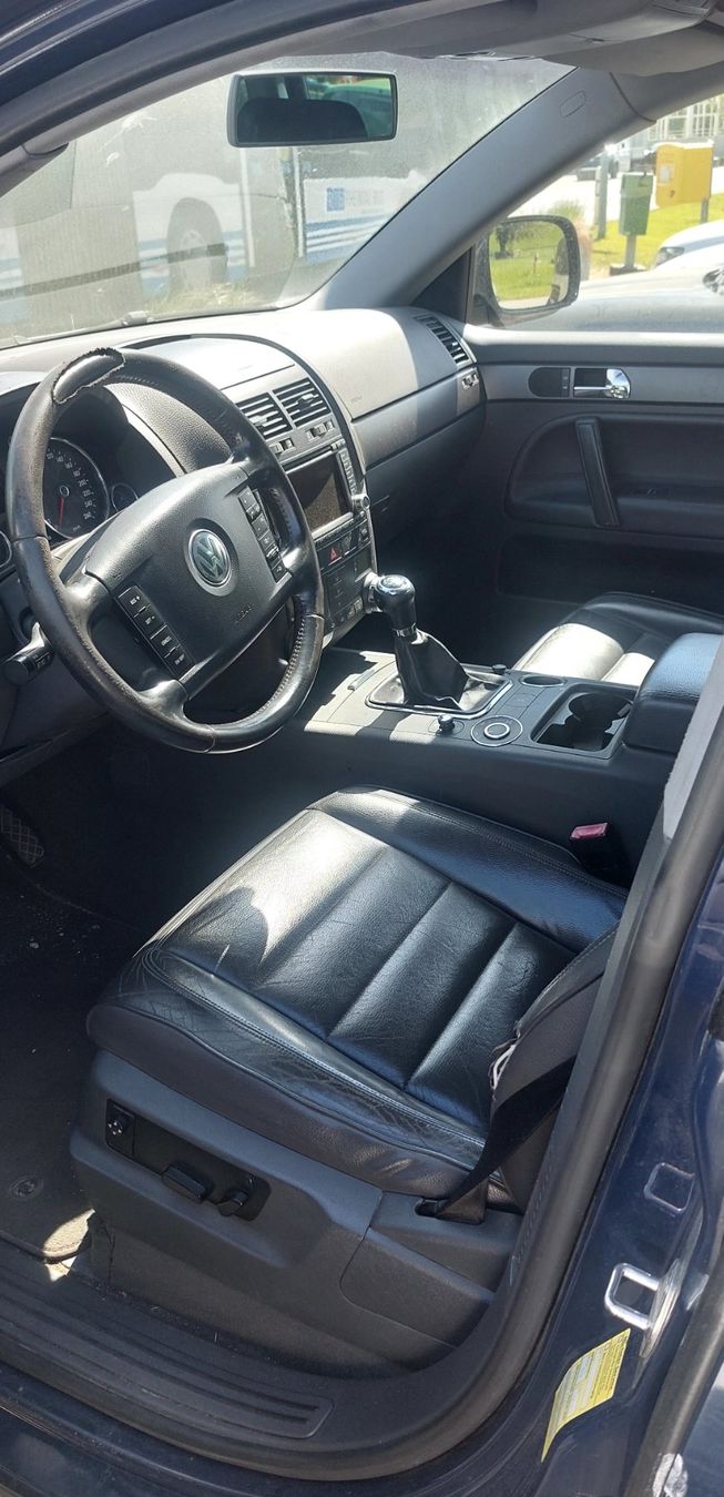 VW Automobili: VW Touareg 3.2 Benzin – Usato da Weite venduto da Auto_Plattis 7