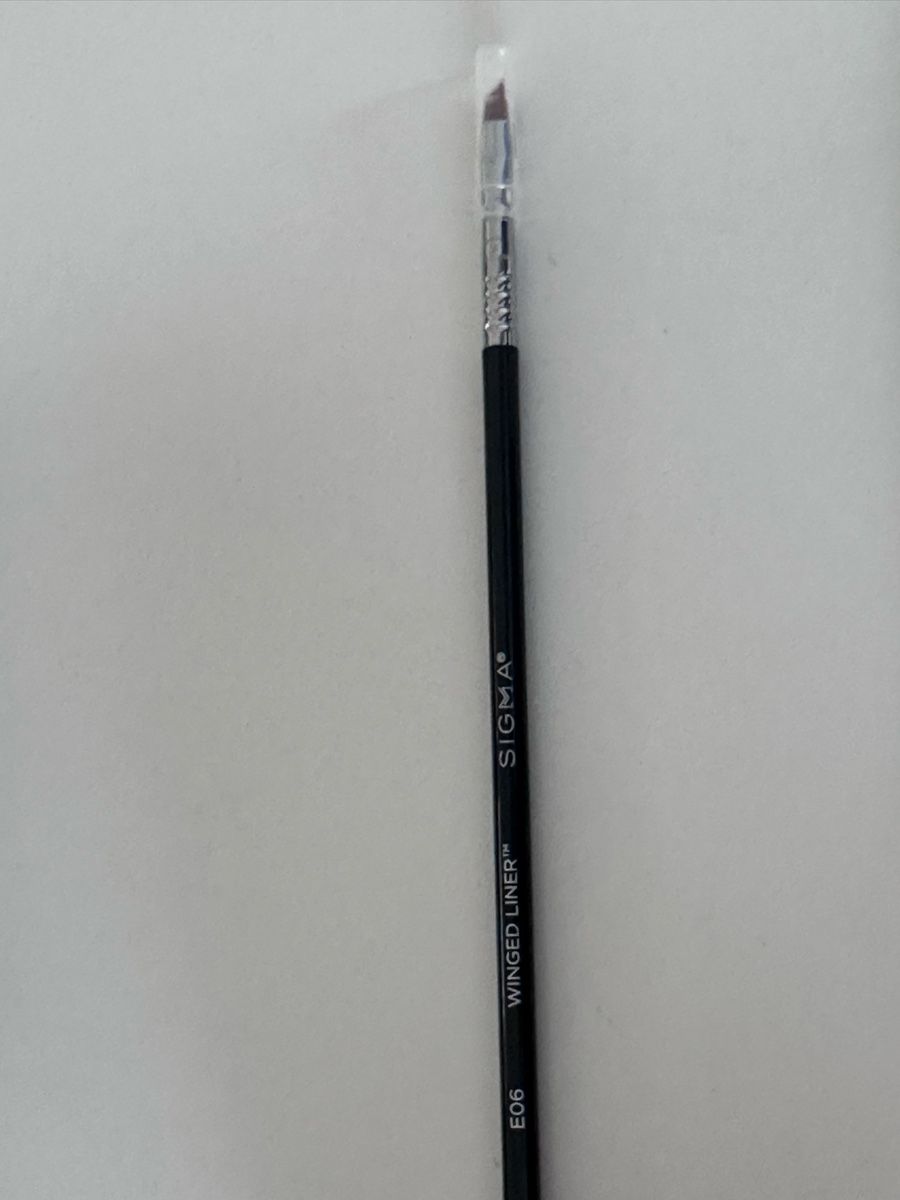 Make-up: Sigma Beauty Eyes E06 WINGED LINER BRUSH – Nuovo (secondo la descrizione) da Bülach venduto da ViktoriiaMatus
