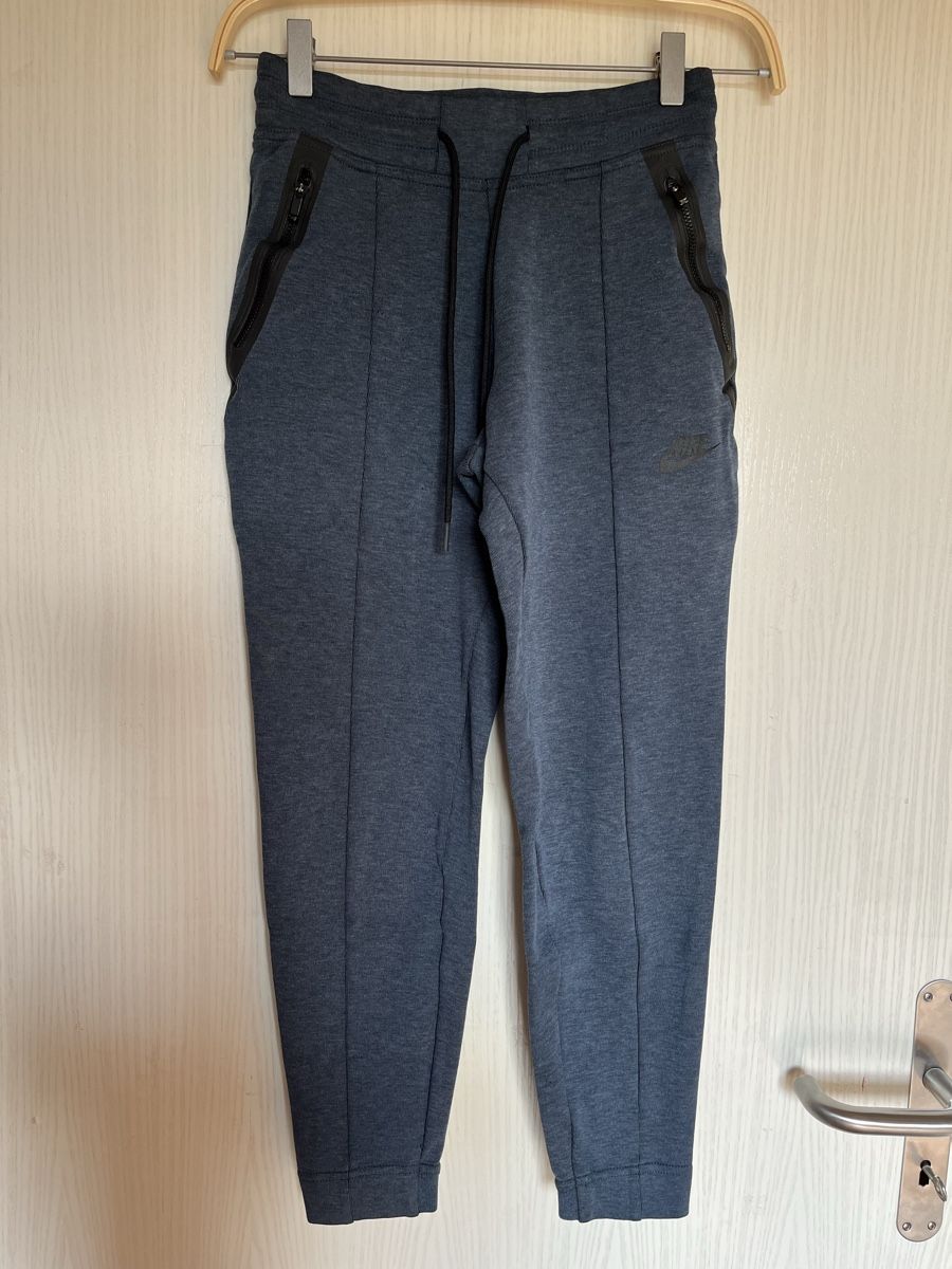 Nike Pantaloni: blaue Sporthose XS – Usato da St. Gallen venduto da andreav.
