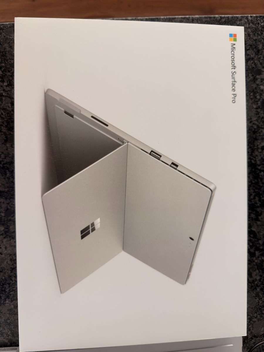 Microsoft Tablettes PC: Microsoft Surface Pro 6 – D'occasion à Pfäffikon SZ par NicMarKom 4