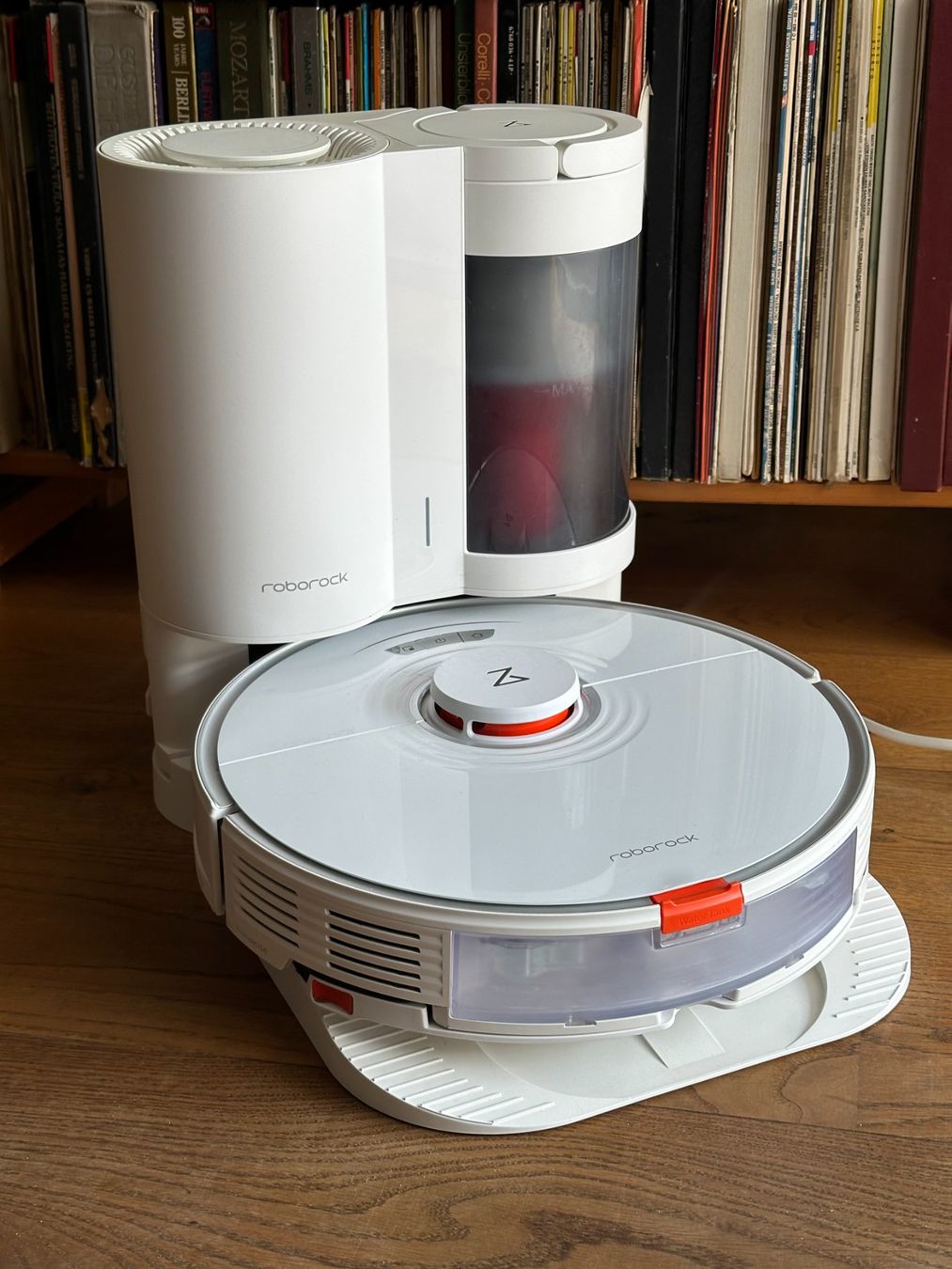 Roborock Staubsauger & Zubehör: Roborock S7+ beutellose Absaugstation + Ersatzteil-Set – Gebraucht aus Grossdietwil von manolly 1