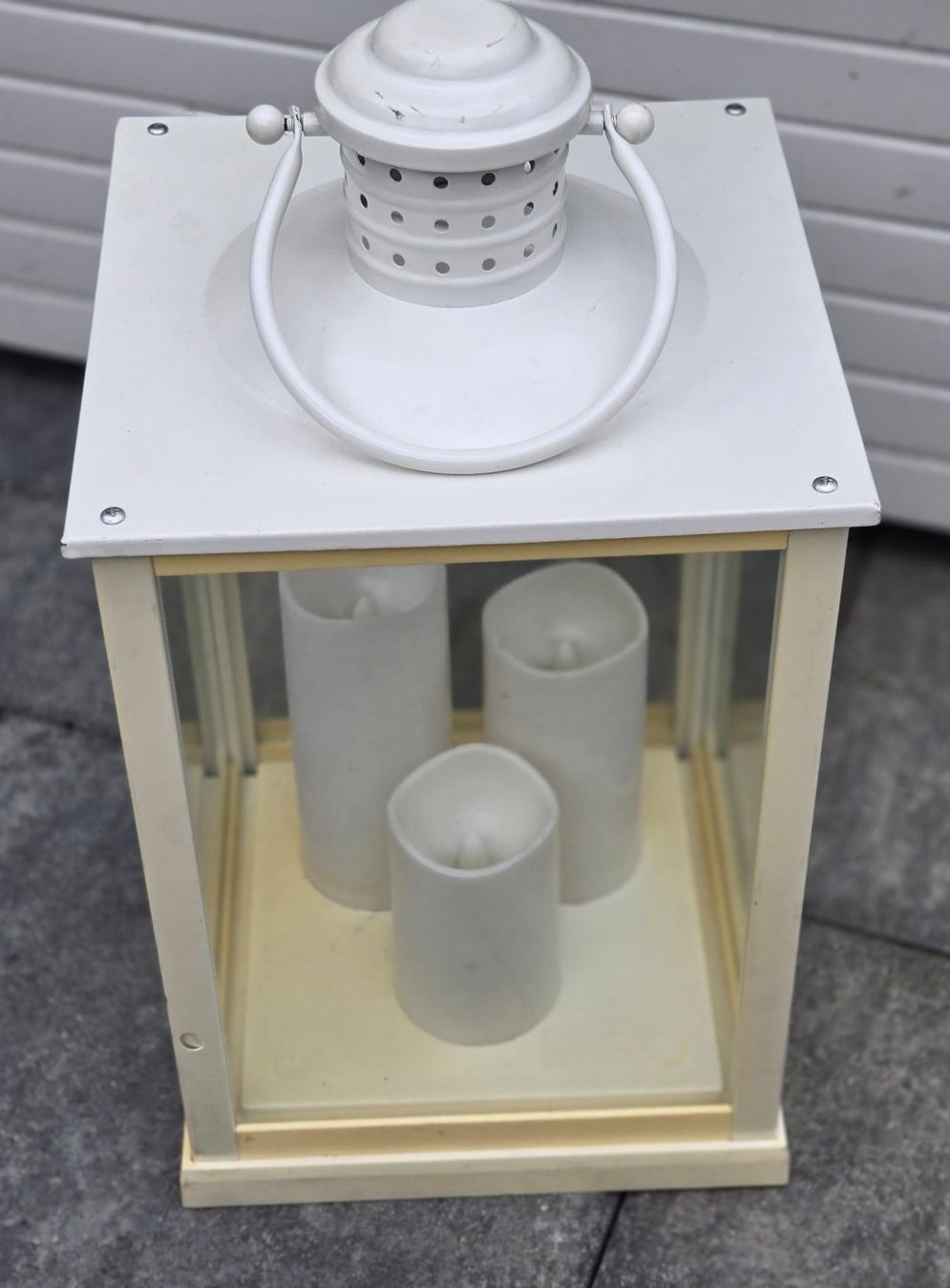 Lanterne: Weisse Laterne mit LED Kerzen - Dekoration! – Usato da Rheinsulz venduto da Dred 1