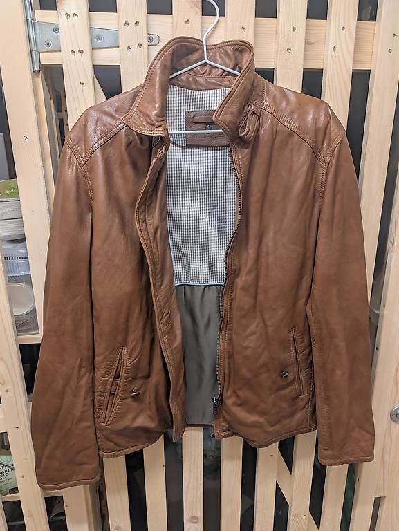 Jacken: Massimo Dutti Lederjacke – Gebraucht aus Zürich von esajussila2