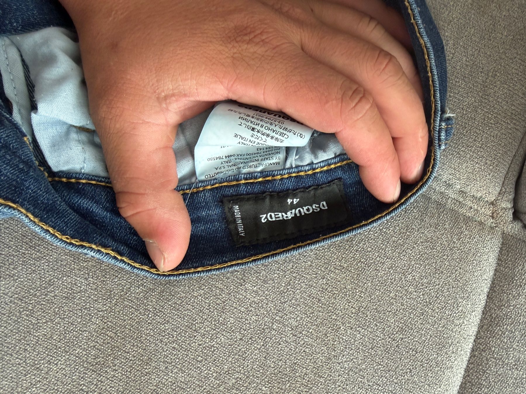Dsquared2 Jeans: Dsquared2 Jeans – Größe 44 👖 – Gebraucht aus Winterthur von dri_d8bb 1