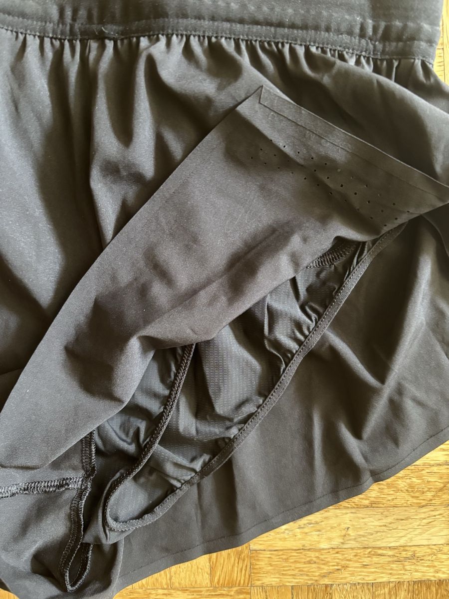 H&M Maillots de bain & Bikinis: Short de sport H&M – Neuf (Voir description) à Lausanne par Aylinou 2