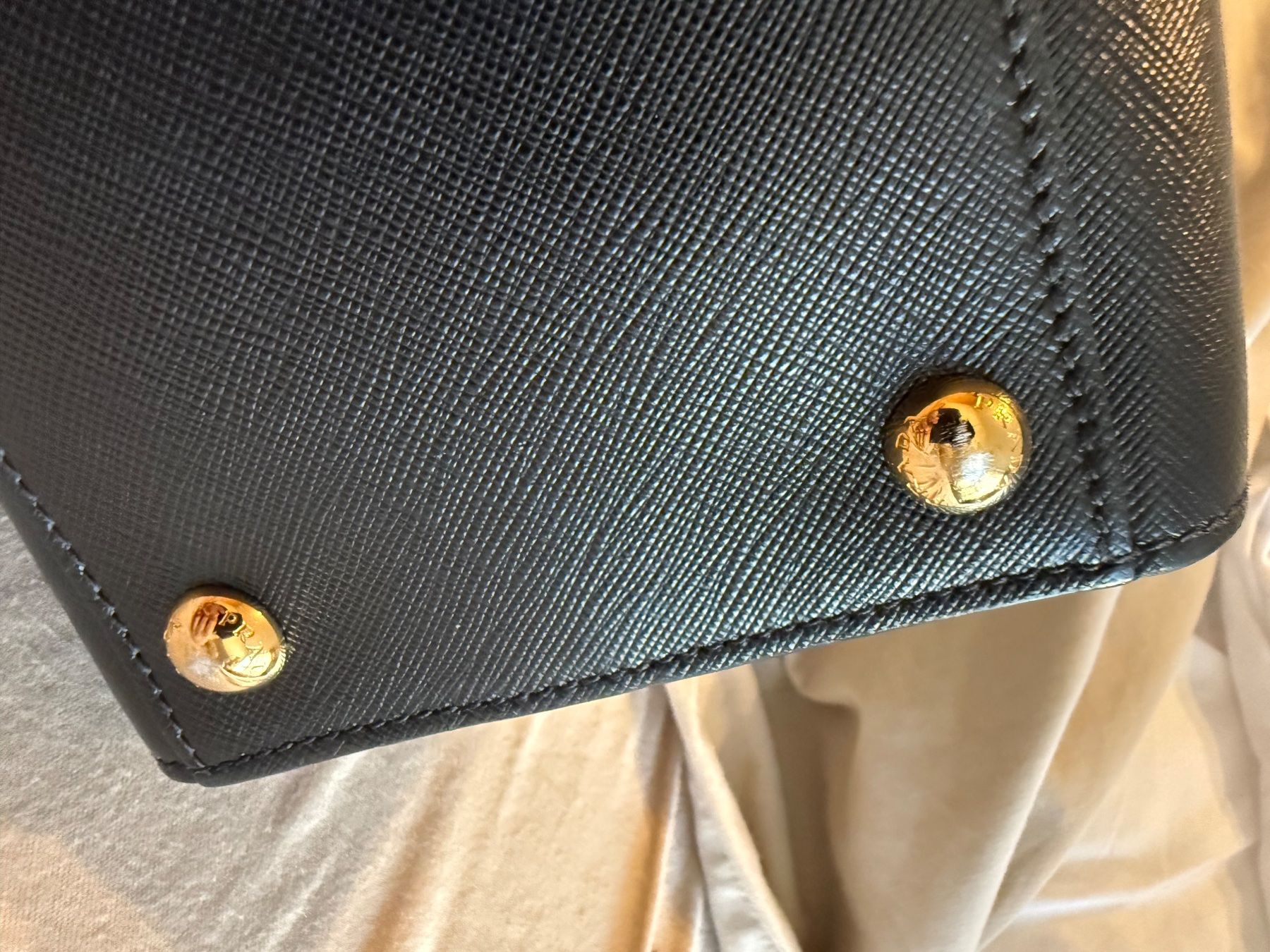Prada Taschen: Prada Galleria Bag – Gebraucht aus Zug von mkurganskaya 3