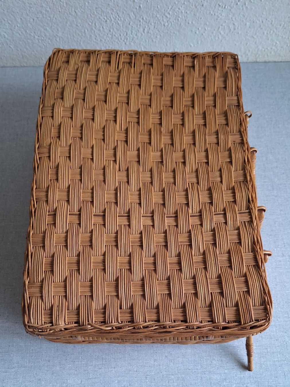 Sonstiges für Haushalt & Wohnen: Vintage Picknick-Koffer aus Korbgeflechtt – Gebraucht aus Weinfelden von Yenas10 6