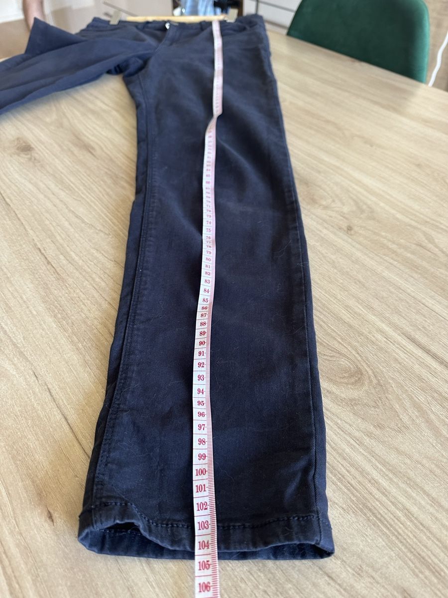 Jeans: Jean bleu marine – Nuovo (secondo la descrizione) da Lausanne venduto da sou_w9bl 4