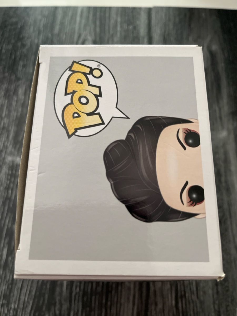 Funko Statuette: Funko pop Once Upon a time Regina with Fireball 382 – Usato da Yverdon-les-Bains venduto da vin_95zk 4