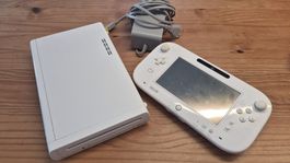 Nintendo Wii U Konsole weiss mit GamePad stark gebraucht