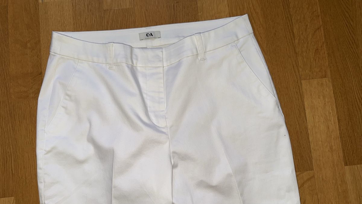 C&A Hosen: Sommerhose 42, C&A – Gebraucht aus Gümligen von morticiaaddams 1