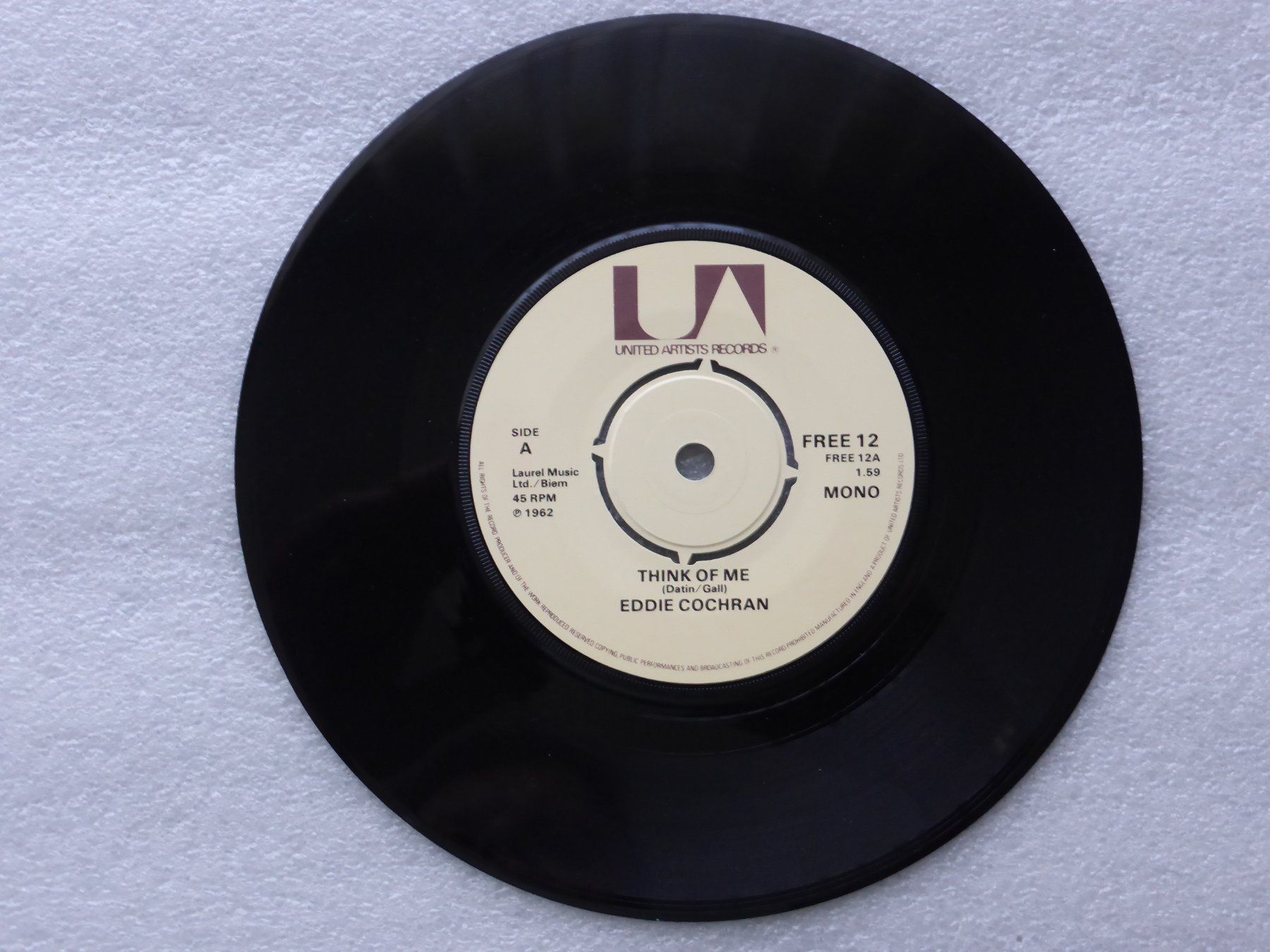 Vinyles: Vinyl Single   EDDIE COCHRAN – D'occasion à Küssnacht am Rigi par Mondkinder 1