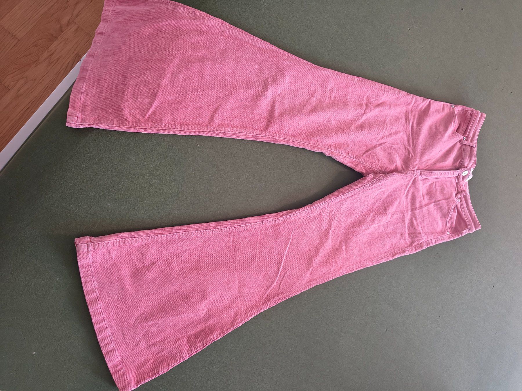 Pantaloni: Schlaghose Cord pink, Grösse 38/40 – Usato da Bülach venduto da beans94