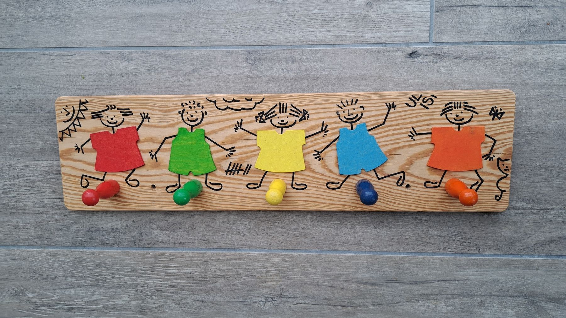 Guardaroba: Kindergarderobe – Usato da Möriken AG venduto da Taira
