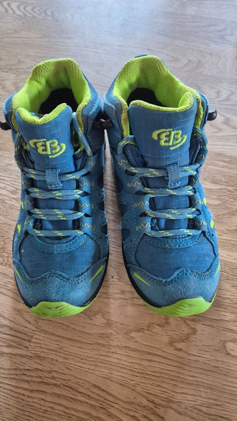 Schuhe für Jungen: Wanderschuh – Gebraucht aus uster von Marc321