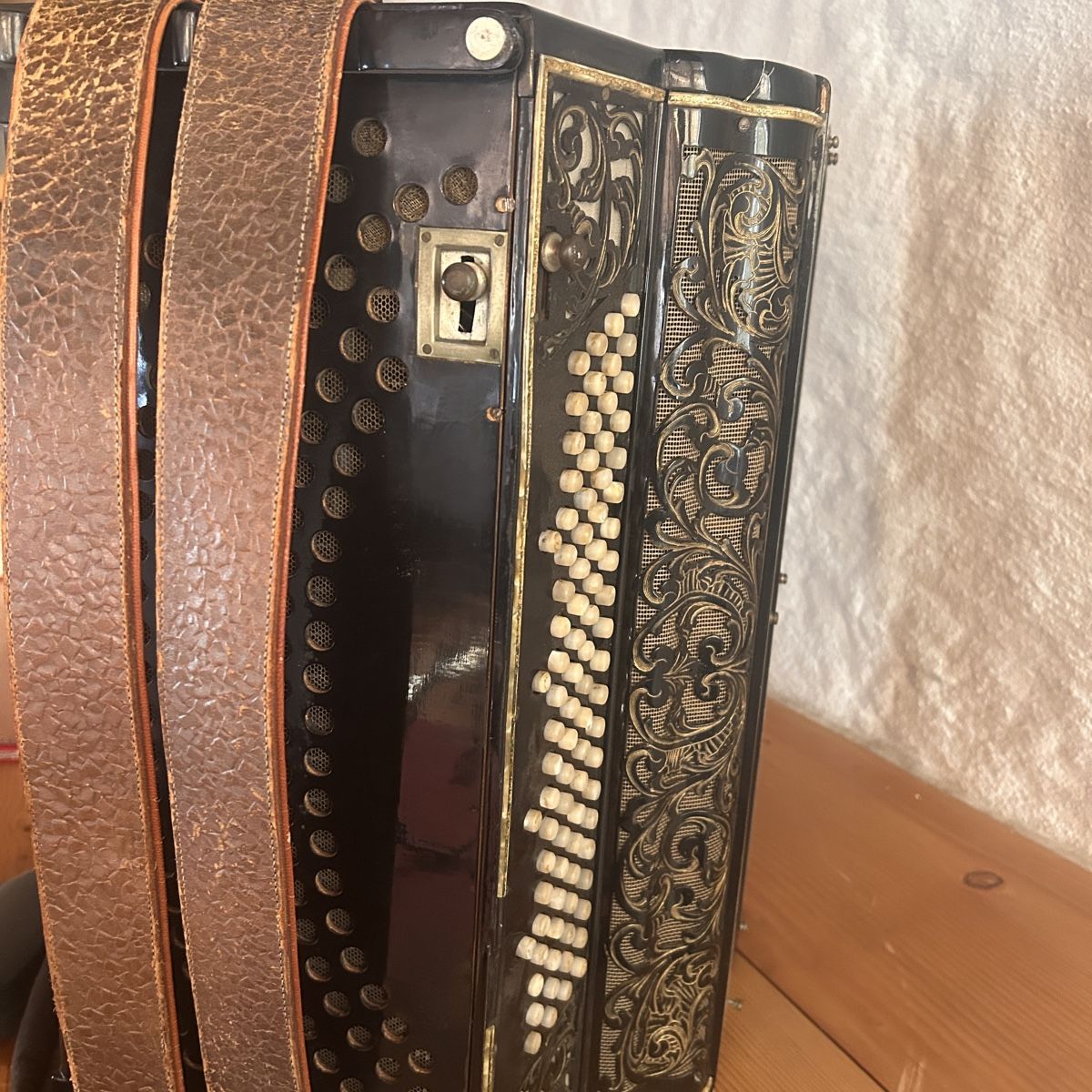 Strumenti musicali: Franco Antonio Verdelis Akkordeon – Usato da Basel venduto da bellespirit 3