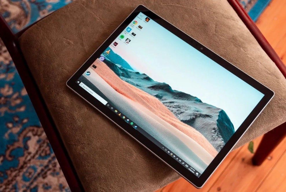 Microsoft Portables: Microsoft Surface Book 3 - Tablet Notebook / Win 11 Pro – D'occasion à Brüttisellen par St.Zach 2