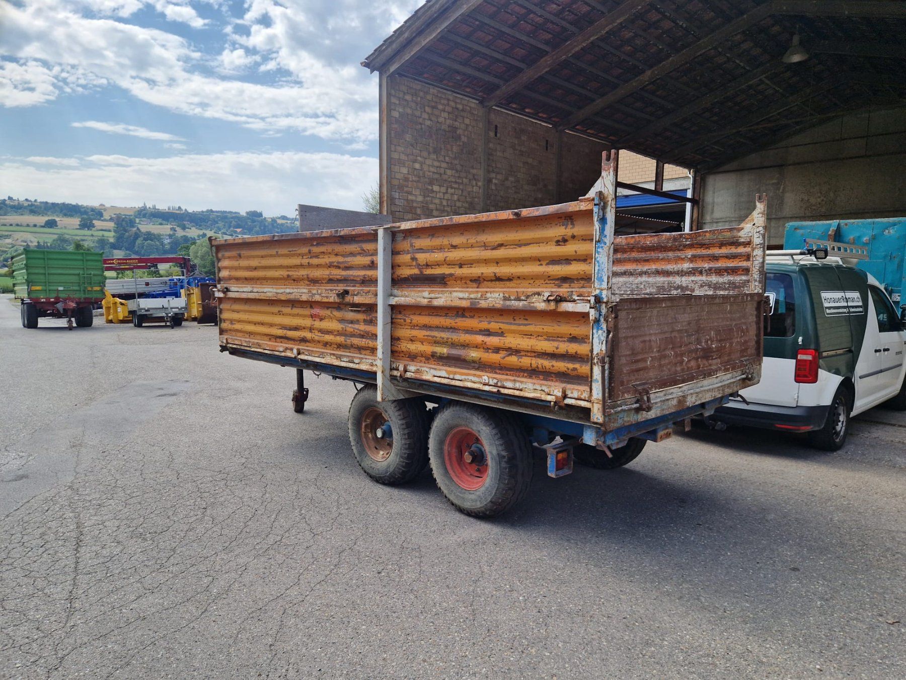 Camions-bennes: Tandem Kipper – D'occasion à Hochdorf par Honauer89