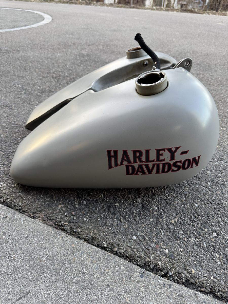 Harley-Davidson Sonstiges Fahrzeugzubehör: Harley Davidson 5 Gallonen Tank Panhead Shovelhead – Gebraucht aus Flawil von JamesDon 5