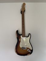 Fender Stratocaster E-Gitarre mit Tasche gutem Zustand