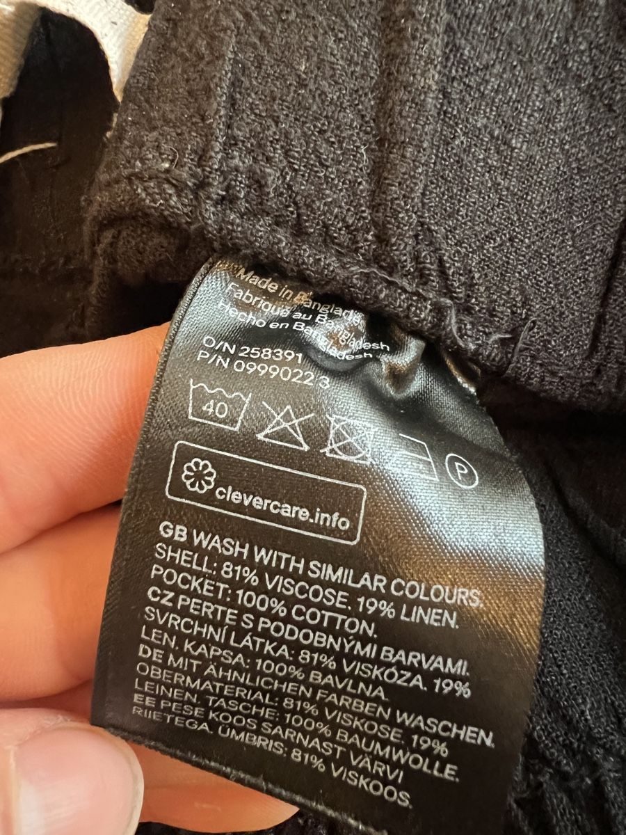 H&M Pantaloni: Schwarze Sommerhose Leinen/Viskose – Usato da Zürich venduto da len_2rmp 5