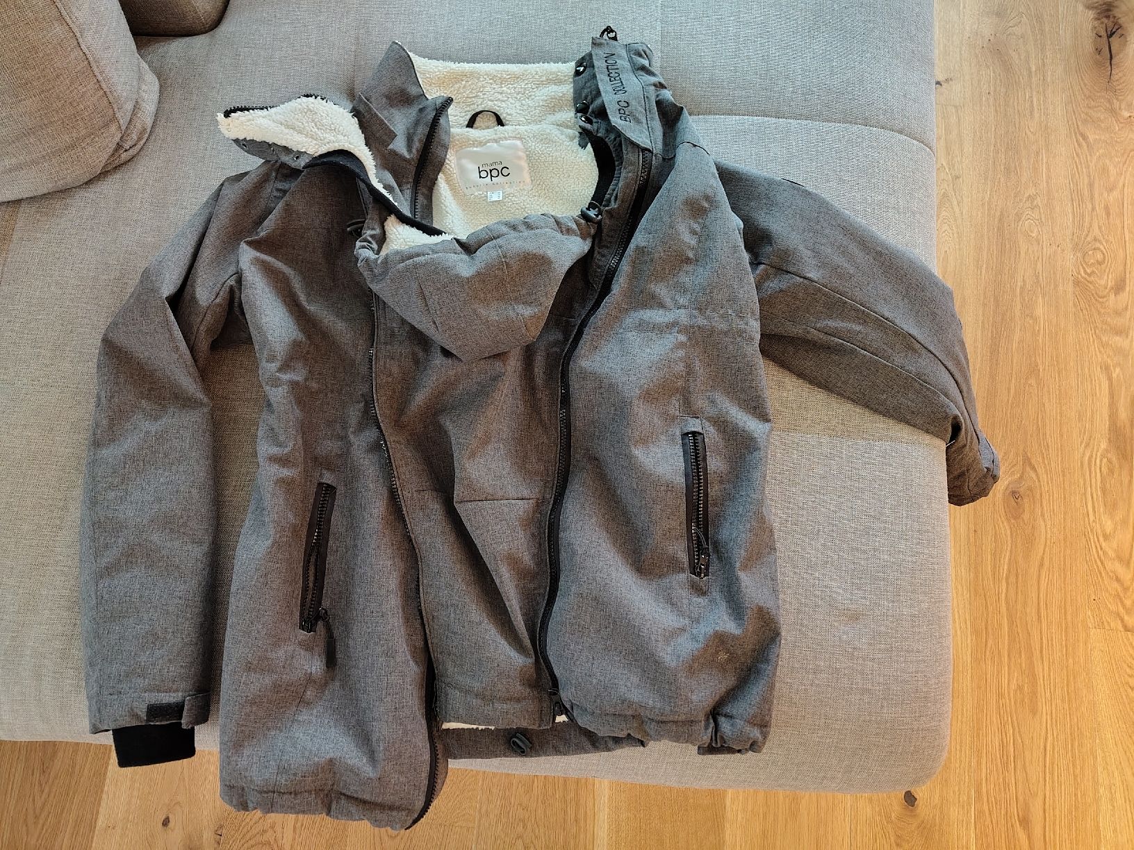 Jacken: Tagejacke – Gebraucht aus Davos Dorf von Roos_Kw