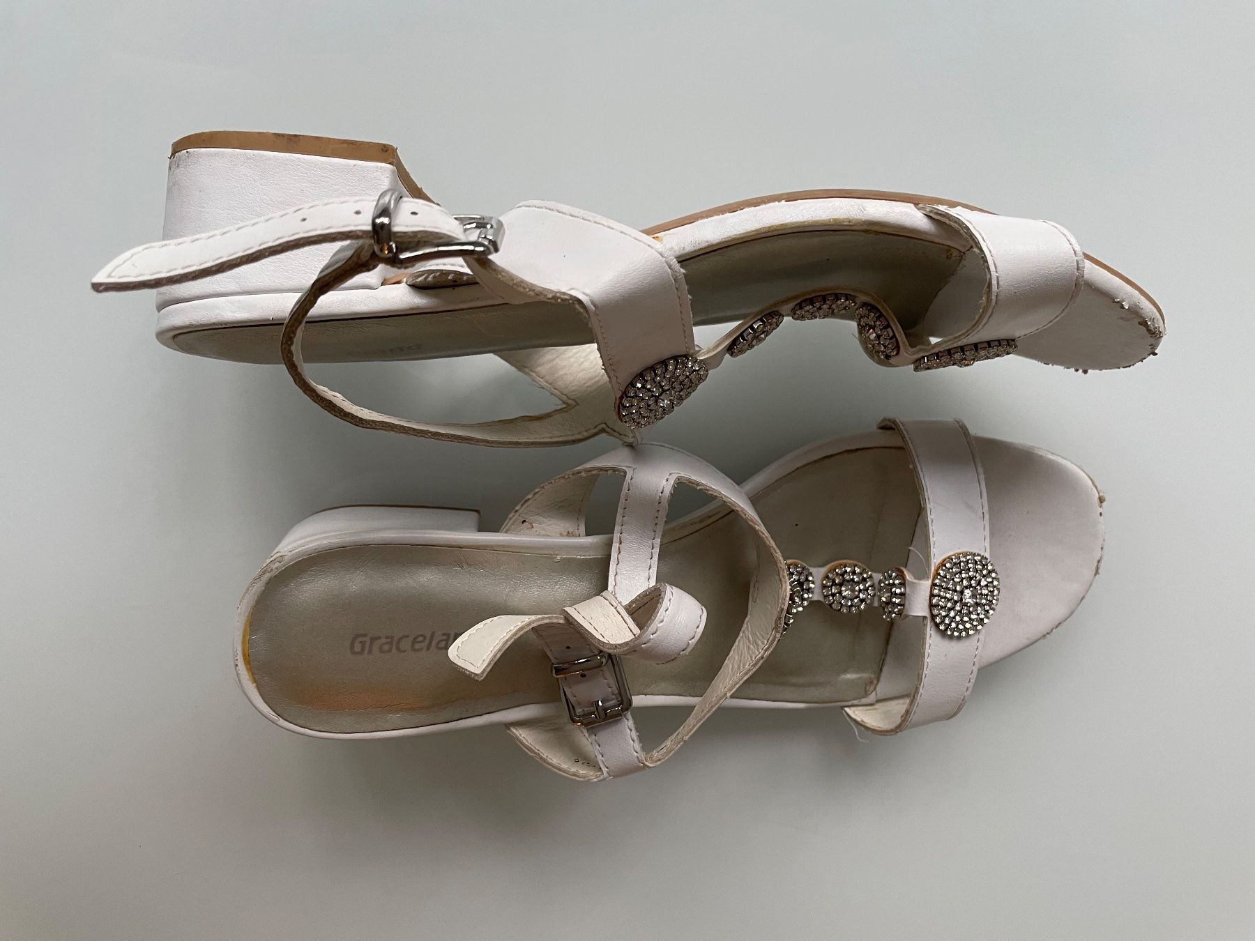 Scarpe da donna: Sandalen weiss, Grösse 40 – Usato da Murten venduto da janegood 1