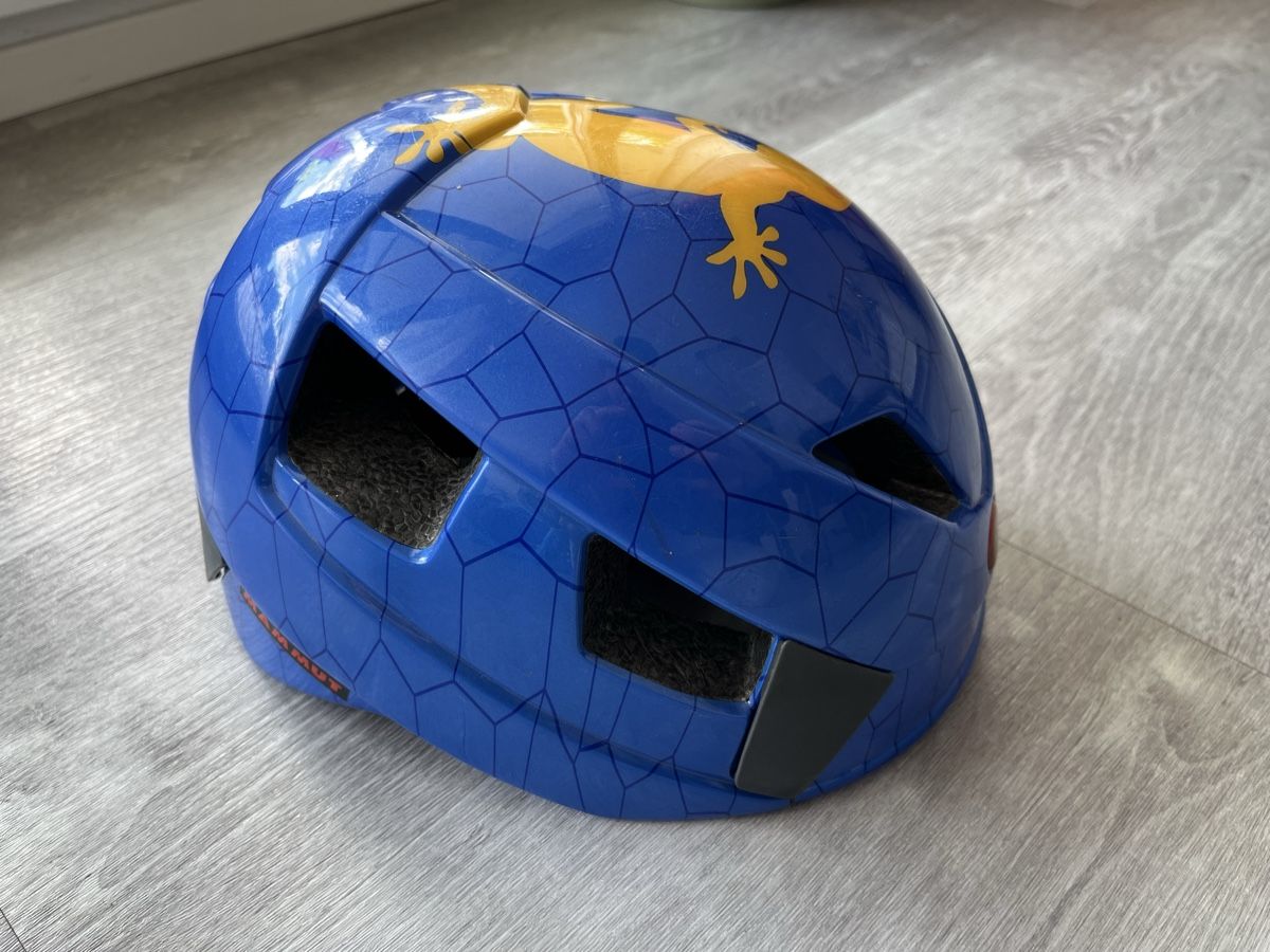Mammut Caschi: Kinder Kletterhelm Mammut Gr. 48-55 cm – Usato da Schaffhausen venduto da chwiener
