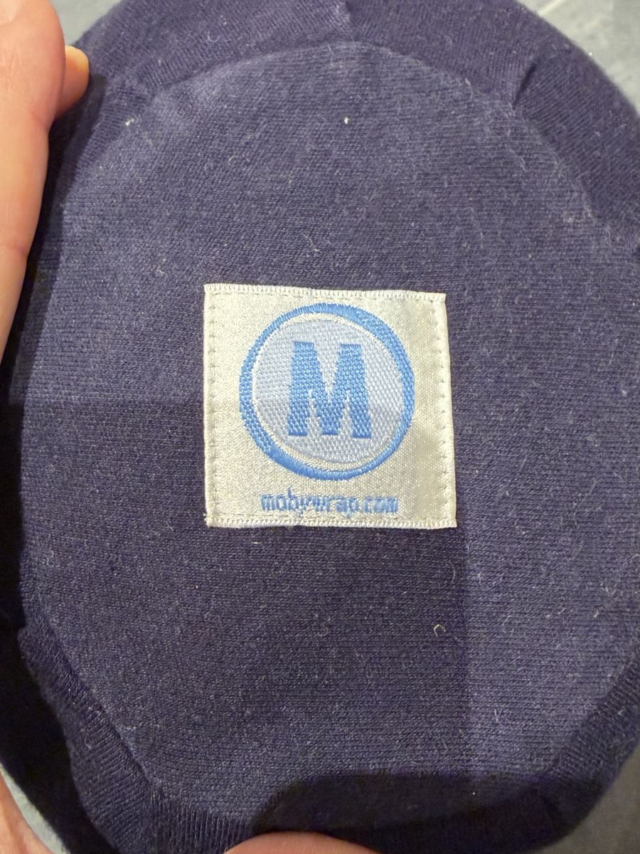 Moby Wrap Porte-bébés ventraux & dorsaux: Moby Wrap Tragetuch – D'occasion à Bern par Croquant 1