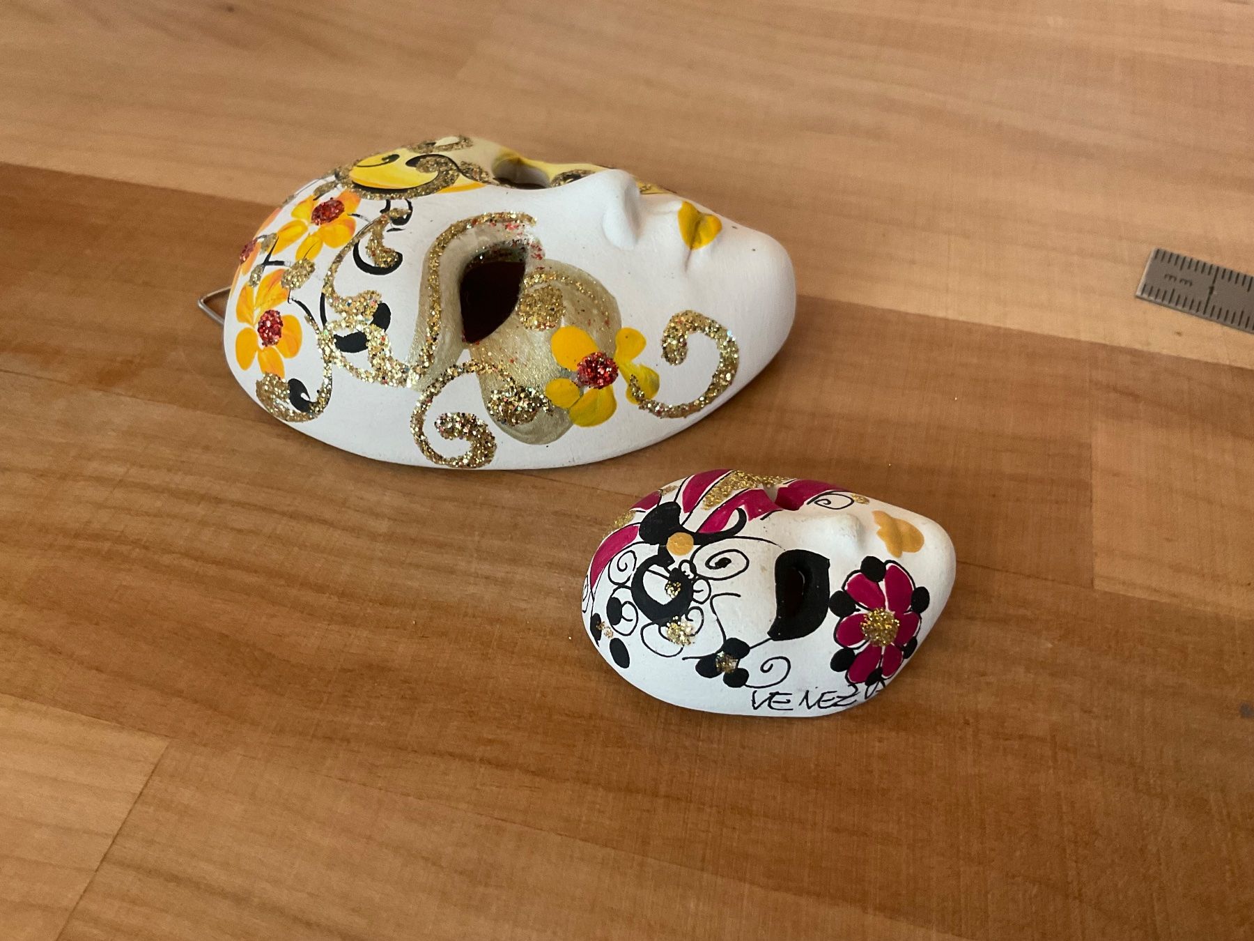 Tutte le decorazioni: 2 Masken von Venedig / Dekoration – Usato da Rümlang venduto da Sambas19 2