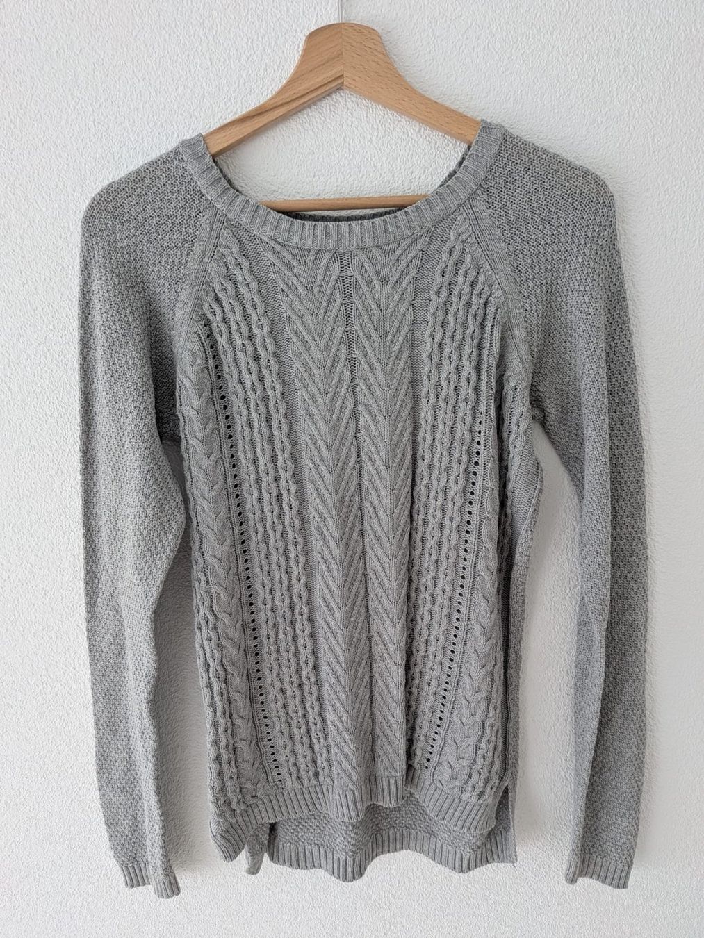 Stradivarius Maglioni & Felpe: Pullover – Usato da Hochfelden venduto da rub_rnw5