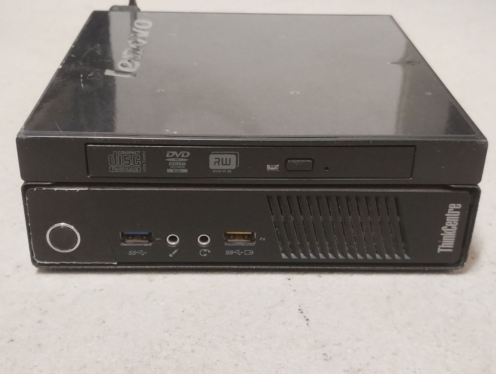 Lenovo PC: Lenovo ThinkCentre Mini PC DVD-RW WLAN mit Netzteil – Usato da Zürich venduto da danihell 1