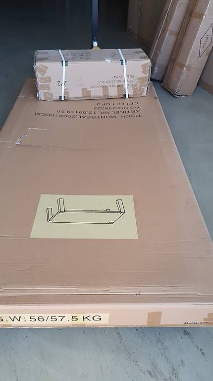 Tables: Tisch ab Ausstellung 200x100cm – Neuf avec emballage d'origine à Lützelflüh-Goldb par Rampenverkauf_72_ 4