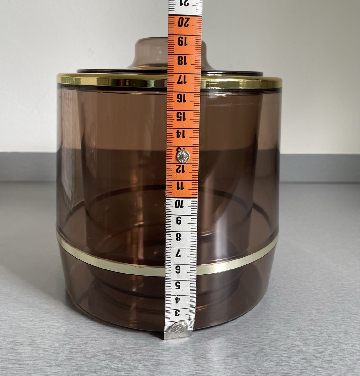 Elettrodomestici da cucina: Eiskühler SPONG ICE COOL braun Messing-Look mit Deckel – Usato da St. Moritz venduto da cri_h9tt 2